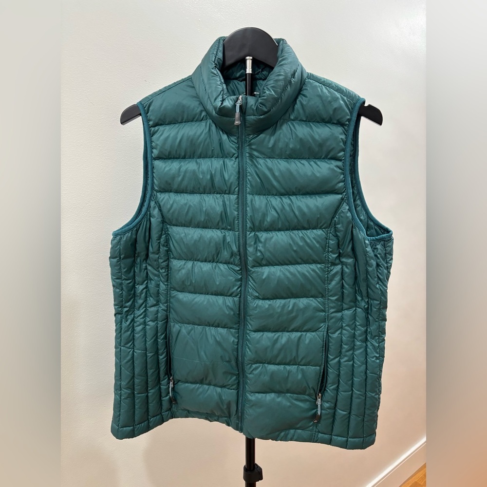242. XPOSURZONE Down Feather Puffer Vest Forest Green